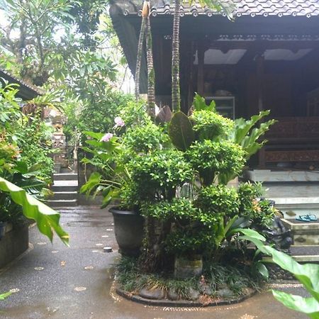 Hotel Manik House Ubud Esterno foto
