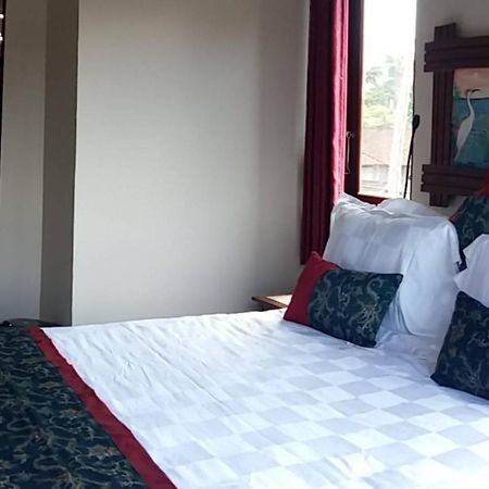 Hotel Manik House Ubud Esterno foto